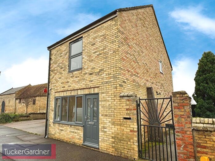 2 Bedroom House To Rent In Church Street, Isleham, CB7
