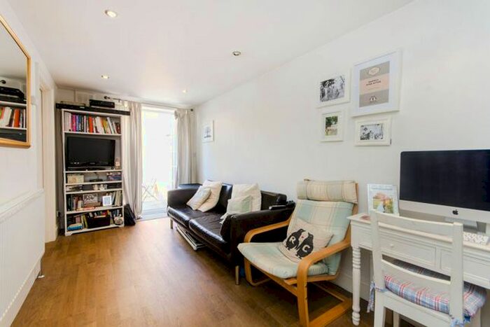 1 Bedroom Flat To Rent In Kingston Road, Wimbledon, London, SW19