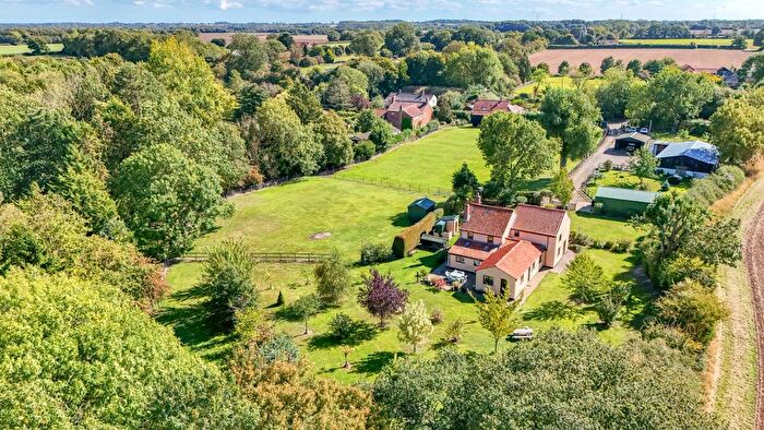 4 Bedroom Detached House For Sale In Beeston Lane, Great Fransham, NR19