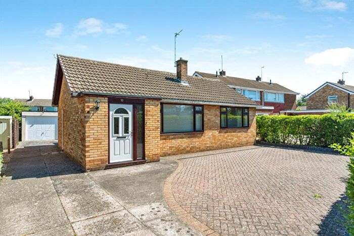 2 Bedroom Detached Bungalow For Sale In Sandcliffe Road, Grantham, NG31
