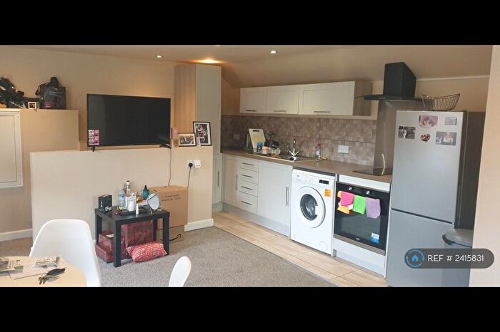 Studio To Rent In Gill Street, Doncaster, DN1