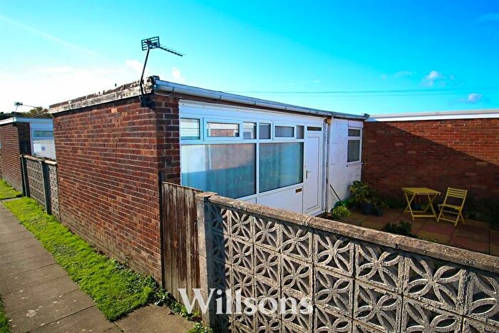 2 Bedroom Cottage For Sale In Chapel Holiday Village, St. Leonards Drive, Chapel St. Leonards, Skegness, PE24