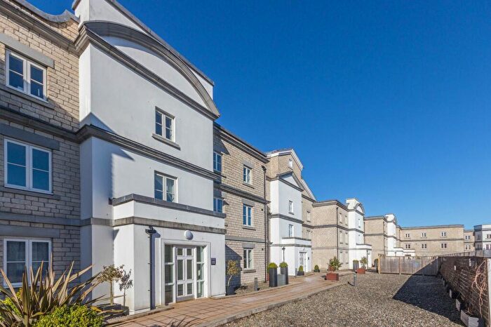 2 Bedroom Apartment To Rent In Riverside Place, Kendal, LA9