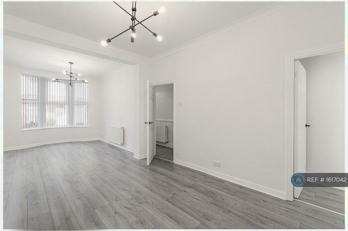 3 Bedroom Terraced House To Rent In Suburban Road, Liverpool, L6