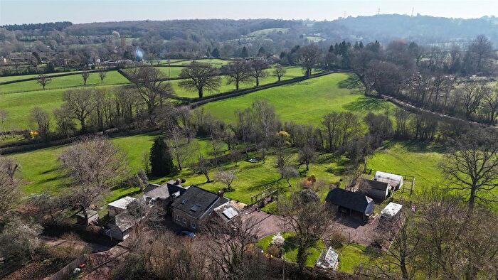 5 Bedroom Detached House For Sale In Kilcot, Newent, GL18