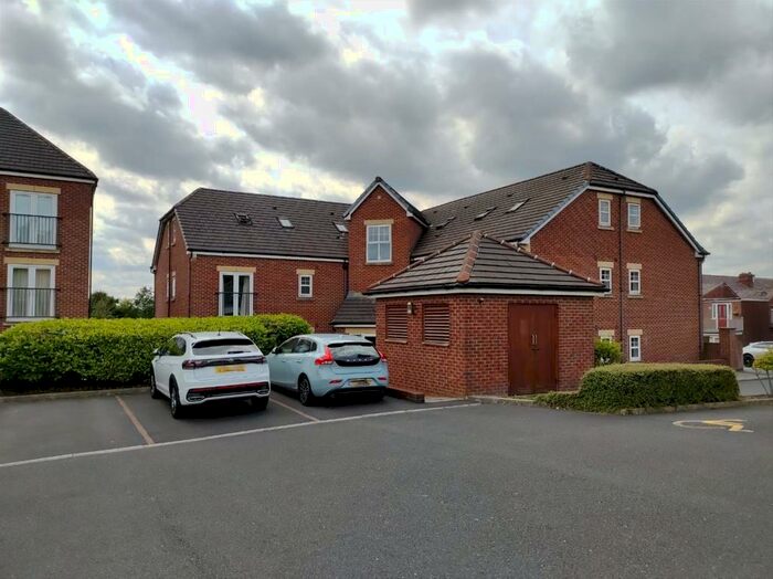 1 Bedroom Flat To Rent In Abernethy Court, Horwich, Bolton, BL6