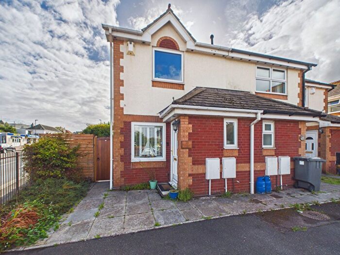2 Bedroom End Of Terrace House For Sale In Louville Close, Paignton, TQ4