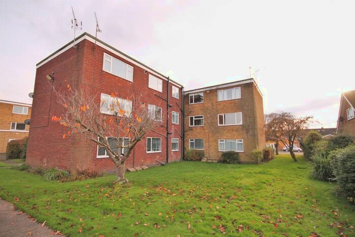 2 Bedroom Apartment To Rent In Rose Cottage Flats, Upper Eastern Green Lane, CV5