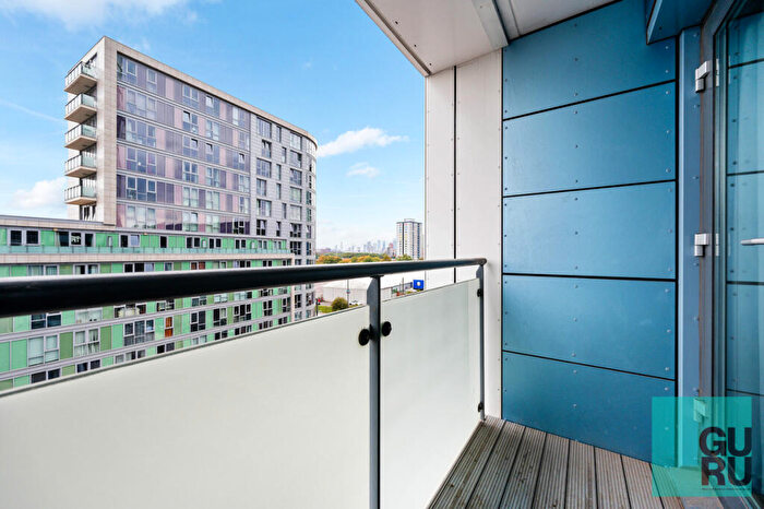 1 Bedroom Apartment For Sale In Apollo Court, London, E15