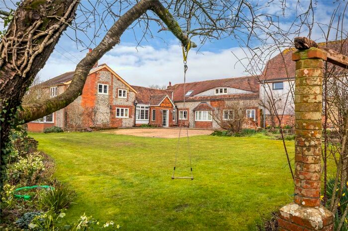 7 Bedroom House For Sale In Corhampton, Southampton, SO32