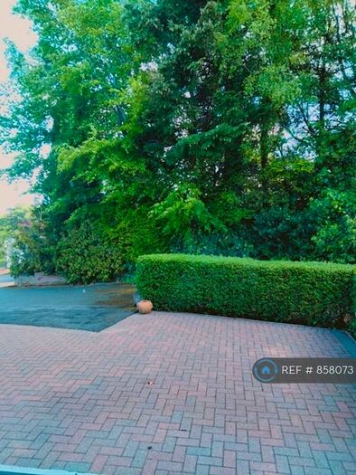 2 Bedroom Bungalow To Rent In Falkirk, Falkirk, FK2