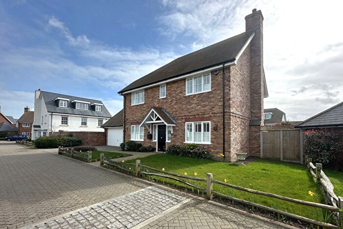 4 Bedroom Detached House For Sale In St Crispin Close, Worth, CT14