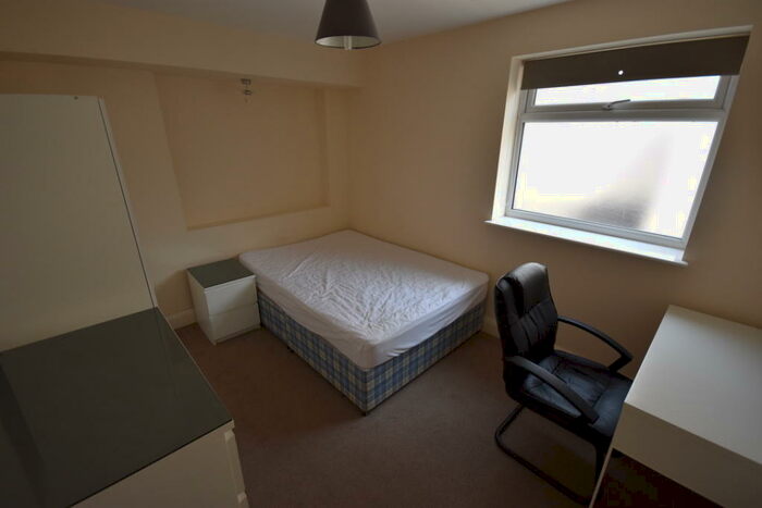 1 Bedroom Property To Rent In Lake Street Room, Oxford, OX1