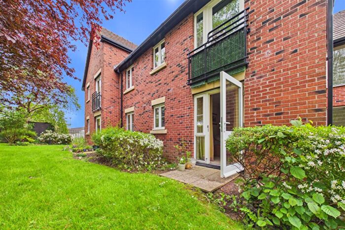 1 Bedroom Apartment For Sale In Town Meadows Way, Uttoxeter, ST14