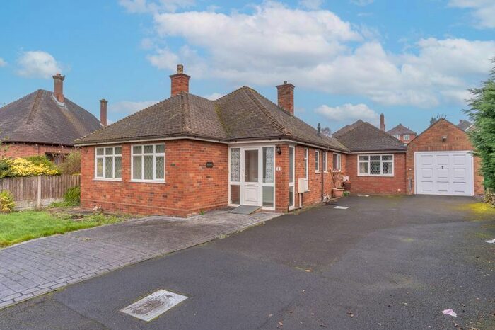 2 Bedroom Bungalow To Rent In Telford Road, Wellington, Telford, TF1