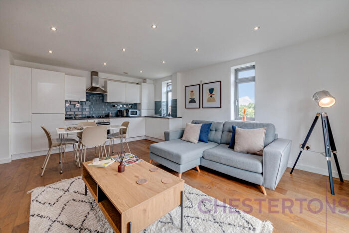 2 Bedroom Flat To Rent In Metro Building, Chandos Road, E15