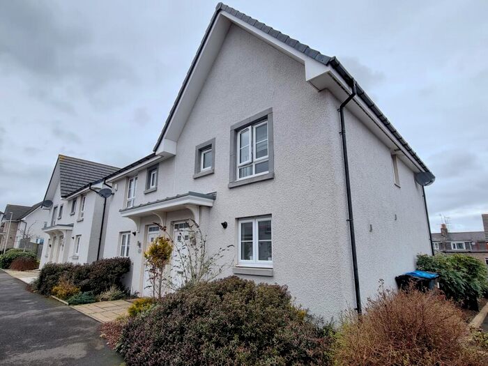 3 Bedroom Semi Detached House To Rent In Mugiemoss Place, Bucksburn, Aberdeen, AB21