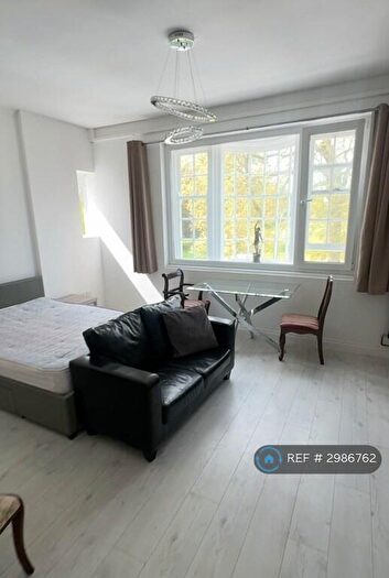 Studio To Rent In Pearson Park, Hull, HU5