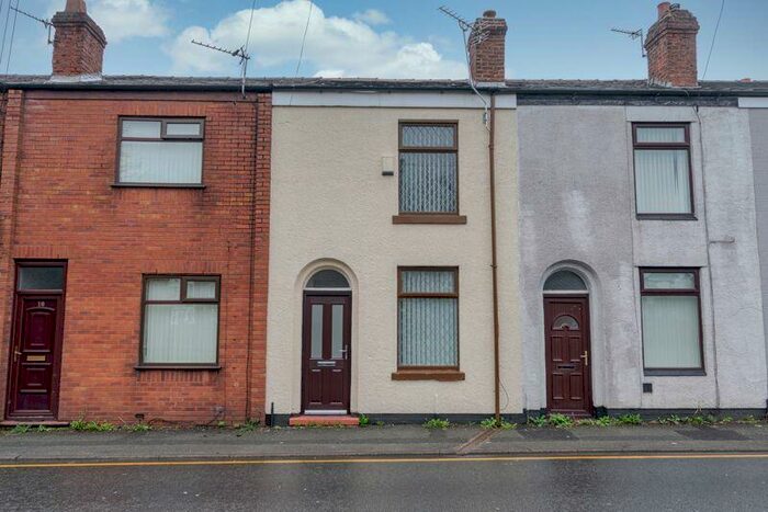 2 Bedroom Terraced House To Rent In High Street, Atherton, Manchester. **Available Now**, M46