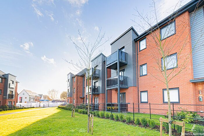 2 Bedroom Flat To Rent In Joseph Crescent, Shirley, B90