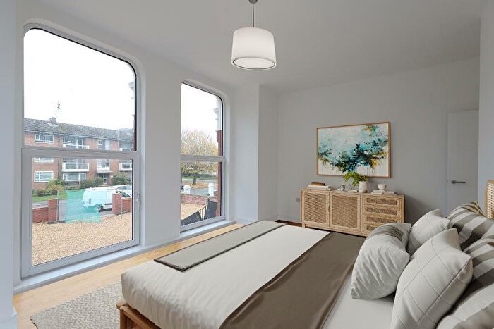 2 Bedroom Apartment For Sale In York Road, Birkdale, Southport, Merseyside, PR8