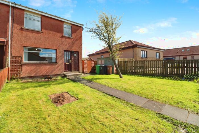 3 Bedroom Semi-Detached House For Sale In Church Street, Kingseat, Dunfermline, KY12