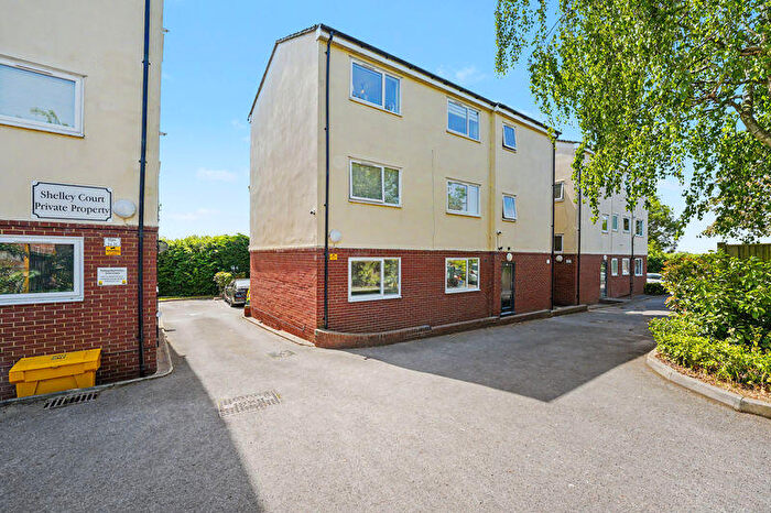 1 Bedroom Flat For Sale In Shelley Court, Waltham Abbey, EN9