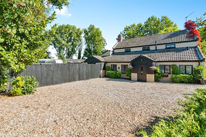 2 Bedroom Detached House For Sale In Nogdam End, Norton Subcourse, Norwich, NR14