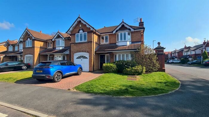 4 Bedroom Detached House To Rent In Sandhurst Drive, Wilmslow, SK9
