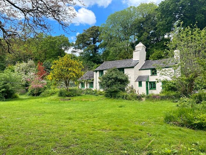 3 Bedroom Detached House For Sale In Yelverton, Devon, PL20