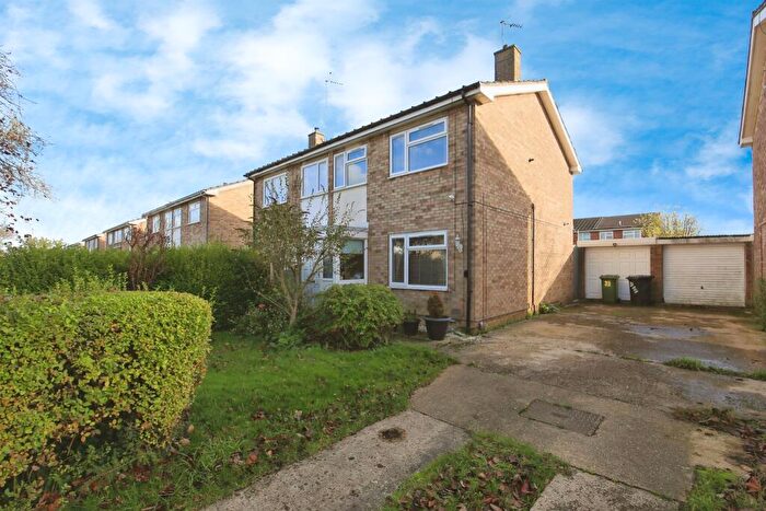 2 Bedroom Semi-Detached House For Sale In Bozeat Way, Peterborough, PE3