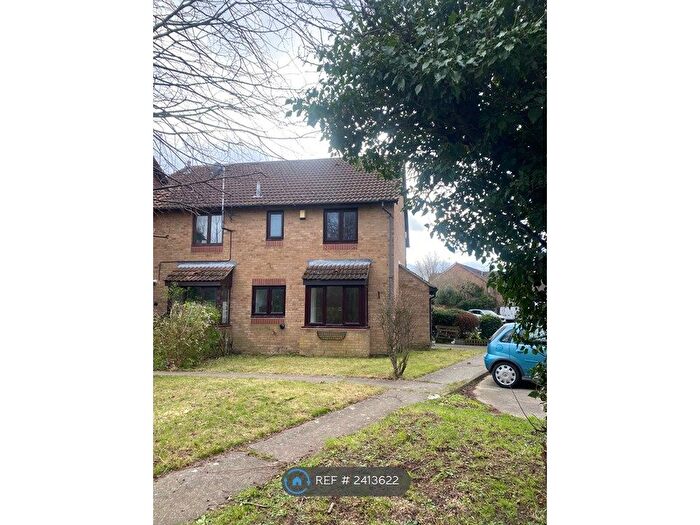 1 Bedroom Terraced House To Rent In Caversham Avenue, Southend On Sea, SS3