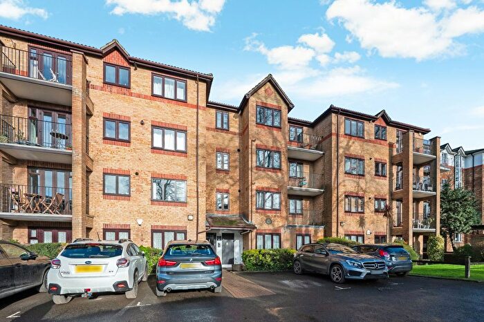 1 Bedroom Flat For Sale In The Avenue, Beckenham, BR3