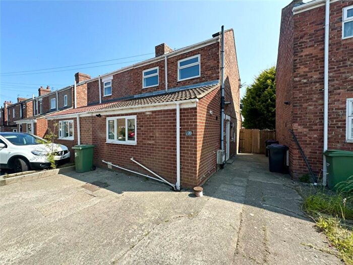3 Bedroom Semi-Detached House To Rent In Hartford Crescent, Bedlington, Northumberland, NE22