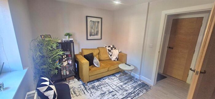 2 Bedroom Apartment To Rent In Stunning Bedroom Apartment / Academic Year - Derby Road, Nottingham, NG7