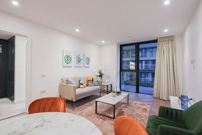 1 Bedroom Flat To Rent In Cashmere Wharf, Gauging Square, E1W