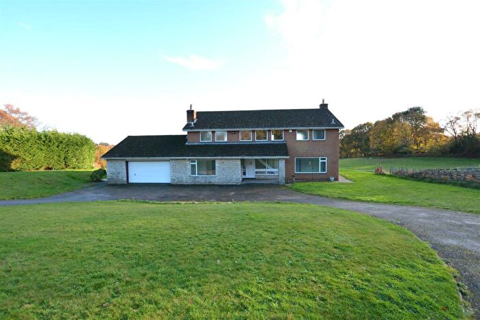 4 Bedroom Detached House To Rent In Merley Park Road, Ashington, Wimborne, BH21