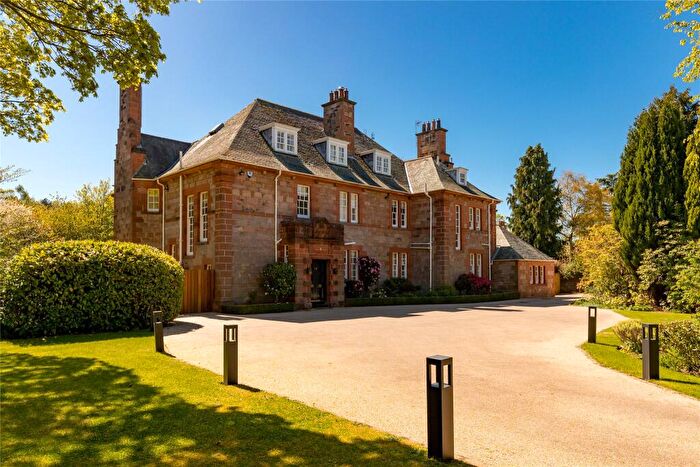 7 Bedroom Detached House For Sale In Hermitage Drive, Edinburgh, EH10