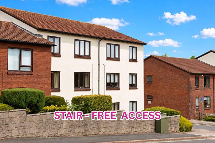 2 Bedroom Property For Sale In Pebble Court, Goodrington, Paignton, TQ4