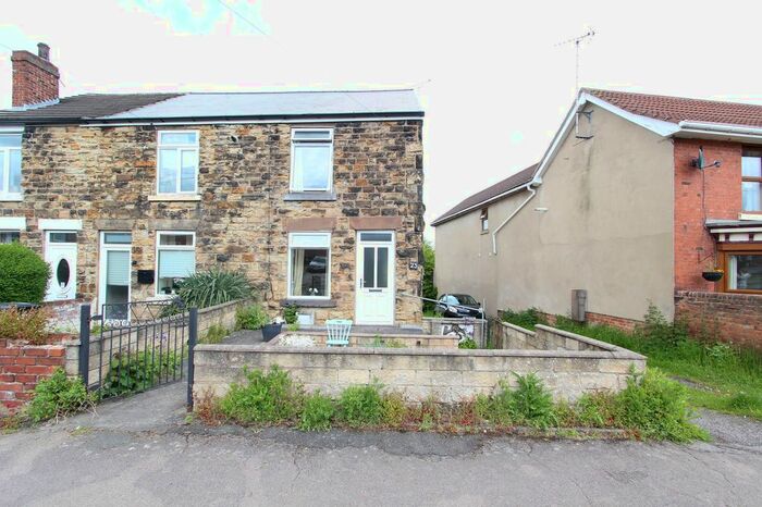 2 Bedroom Property To Rent In Kirkcroft Lane, Killamarsh, S21