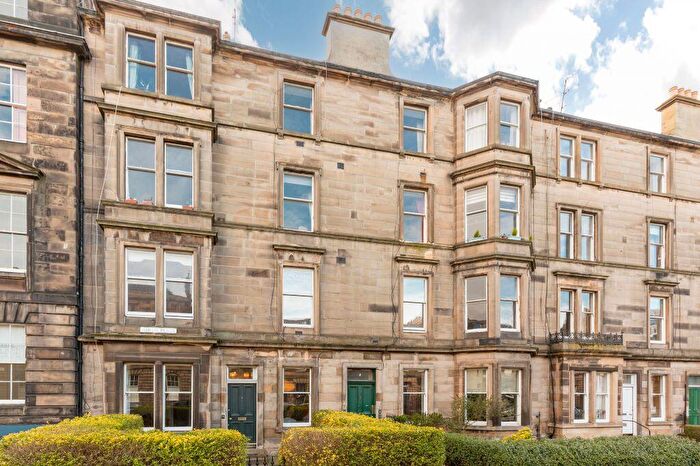 1 Bedroom Flat For Sale In , , Airlie Place, Edinburgh, EH3