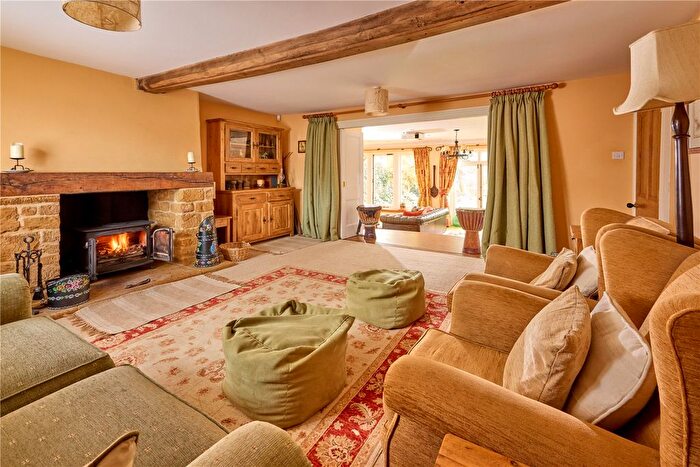 4 Bedroom Detached House For Sale In The Green, Braunston, Daventry, Northamptonshire, NN11