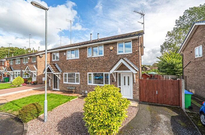 3 Bedroom Semi-Detached House For Sale In Wellens Way, Rhodes, Middleton, Manchester, M24