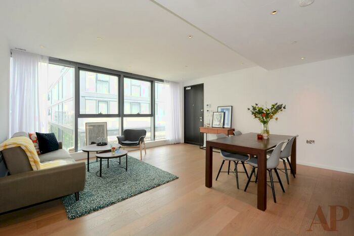 1 Bedroom Apartment To Rent In Long Street, Long And Waterson, London, E2