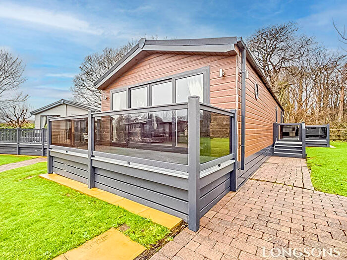 2 Bedroom Park Home For Sale In Plas Coch Country And Leisure Retreat, LL61