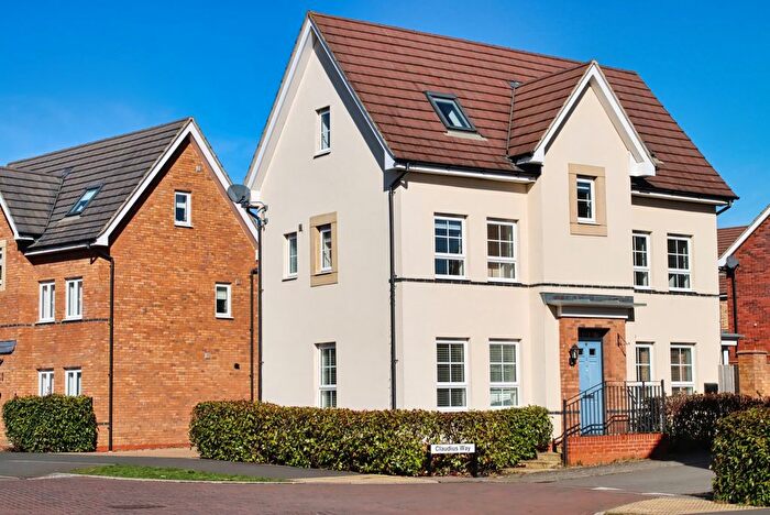 4 Bedroom Detached House To Rent In Claudius Way, Fairfields, Milton Keynes, Buckinghamshire, MK11