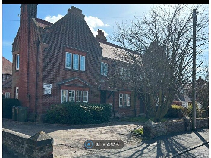 1 Bedroom Flat To Rent In Ladysmith Avenue, Brightlingsea, Colchester, CO7