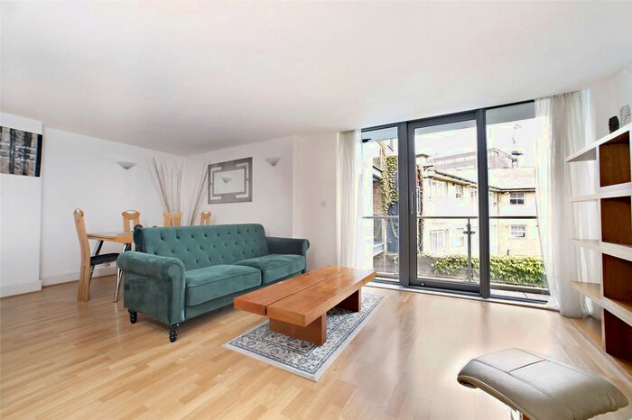 2 Bedroom Flat To Rent In Cubitt Street, London, WC1X