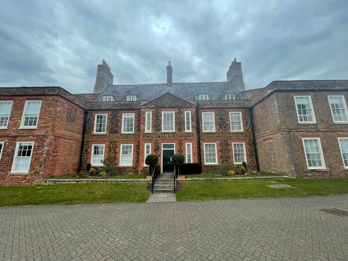 2 Bedroom Flat To Rent In Wingfields, Downham Market, PE38