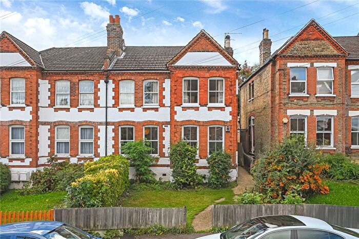 2 Bedroom Flat For Sale In Adamsrill Road, London, SE26